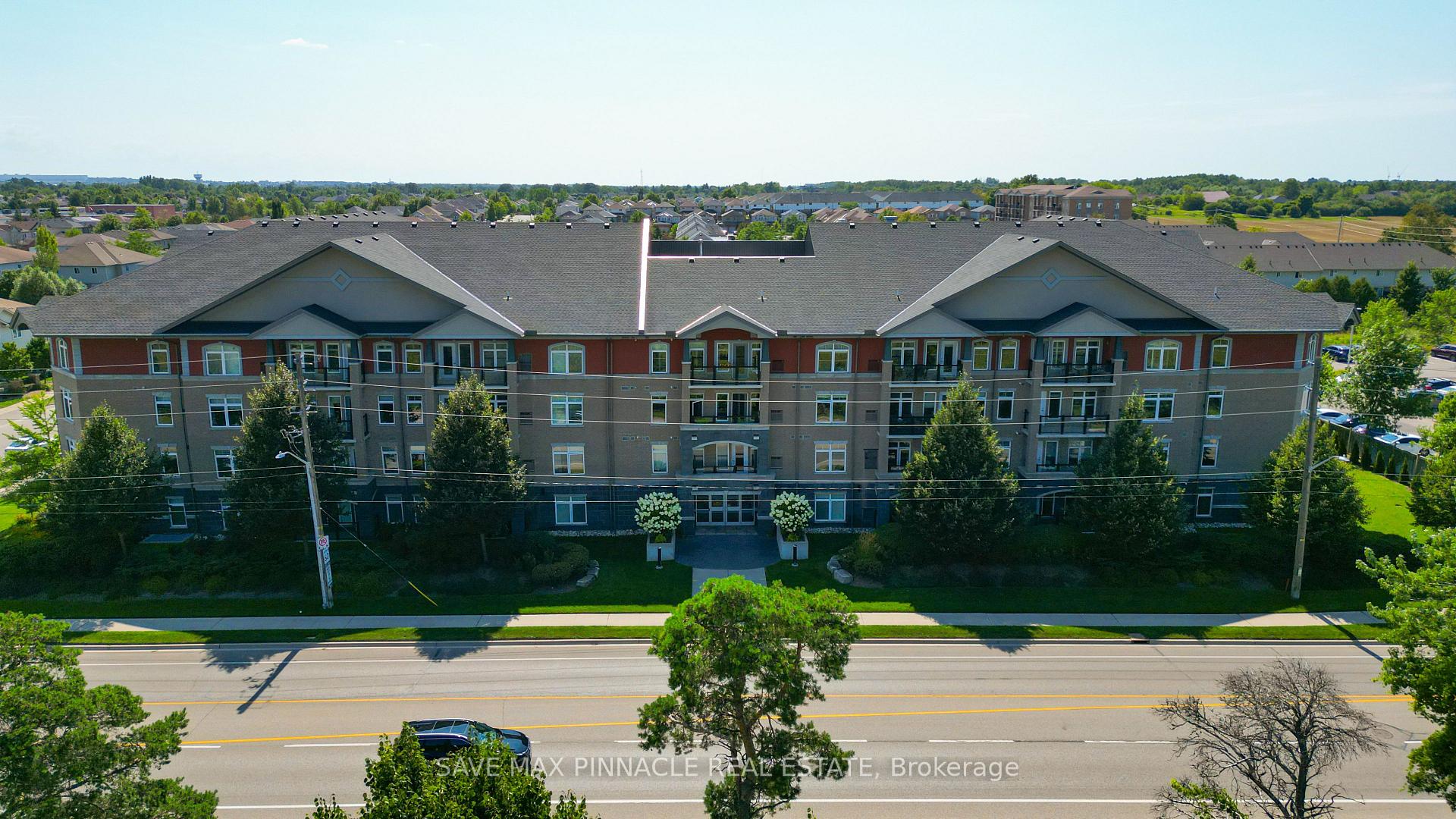 Photo 3 of Unit 113, 106 Bard Boulevard, Guelph, Pineridge/Westminster Woods — HOMEH