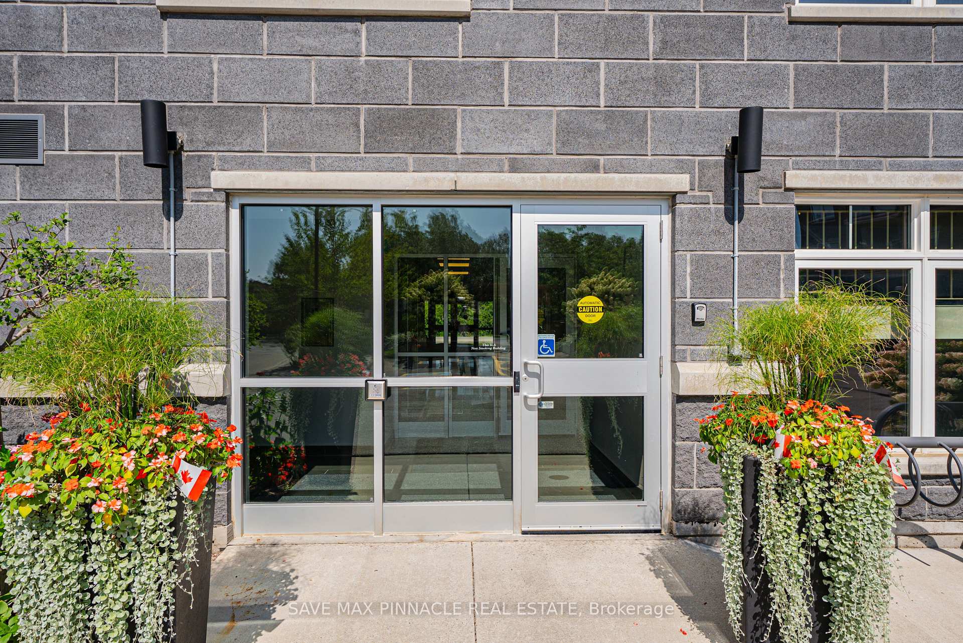Photo 8 of Unit 113, 106 Bard Boulevard, Guelph, Pineridge/Westminster Woods — HOMEH