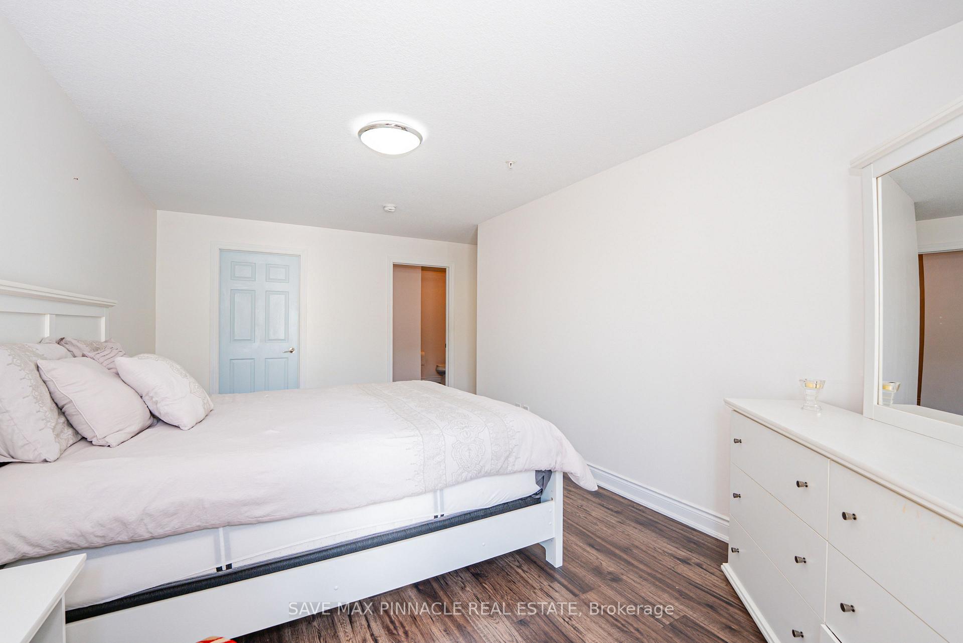Photo 29 of Unit 113, 106 Bard Boulevard, Guelph, Pineridge/Westminster Woods — HOMEH