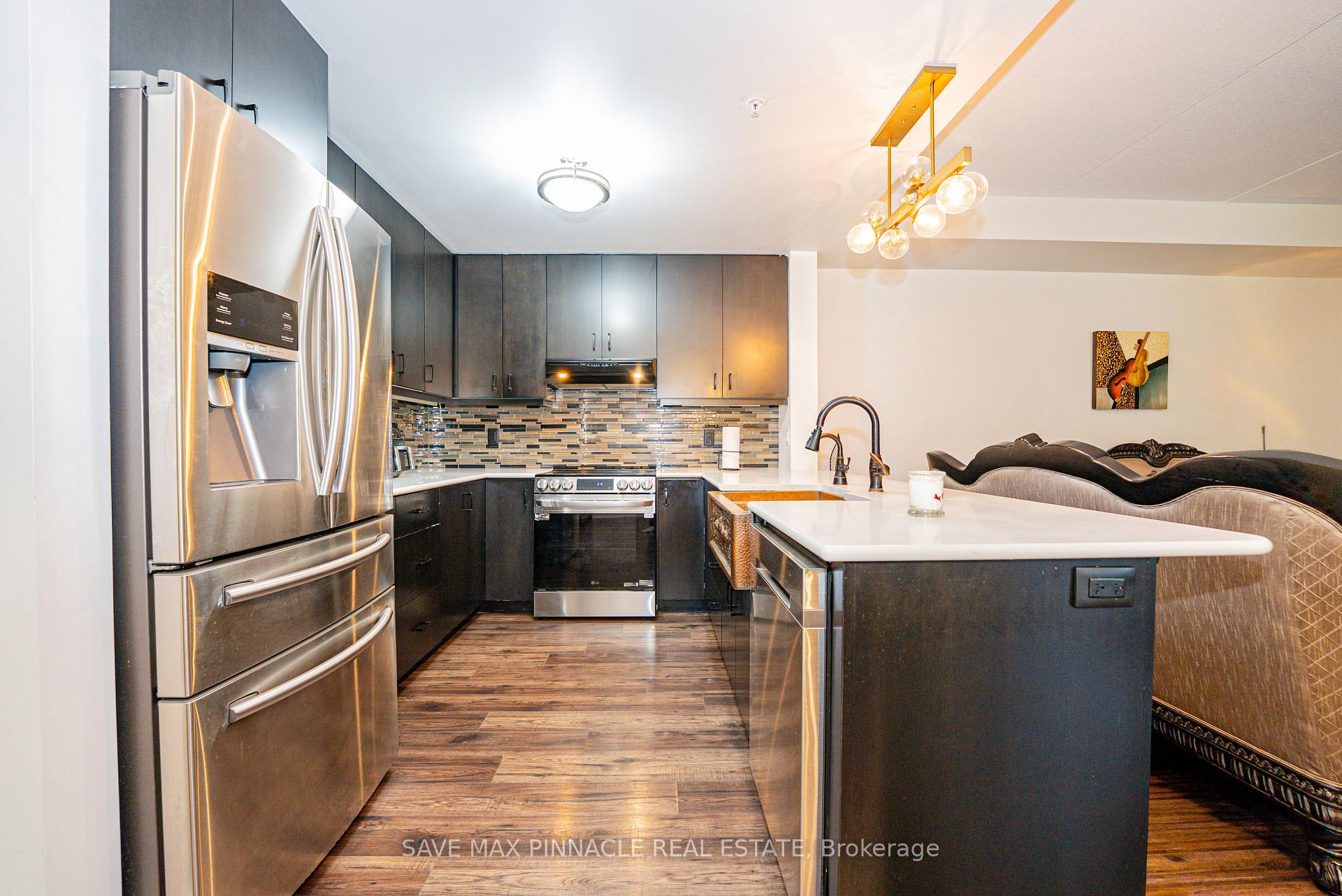 Photo 40 of Unit 113, 106 Bard Boulevard, Guelph, Pineridge/Westminster Woods — HOMEH