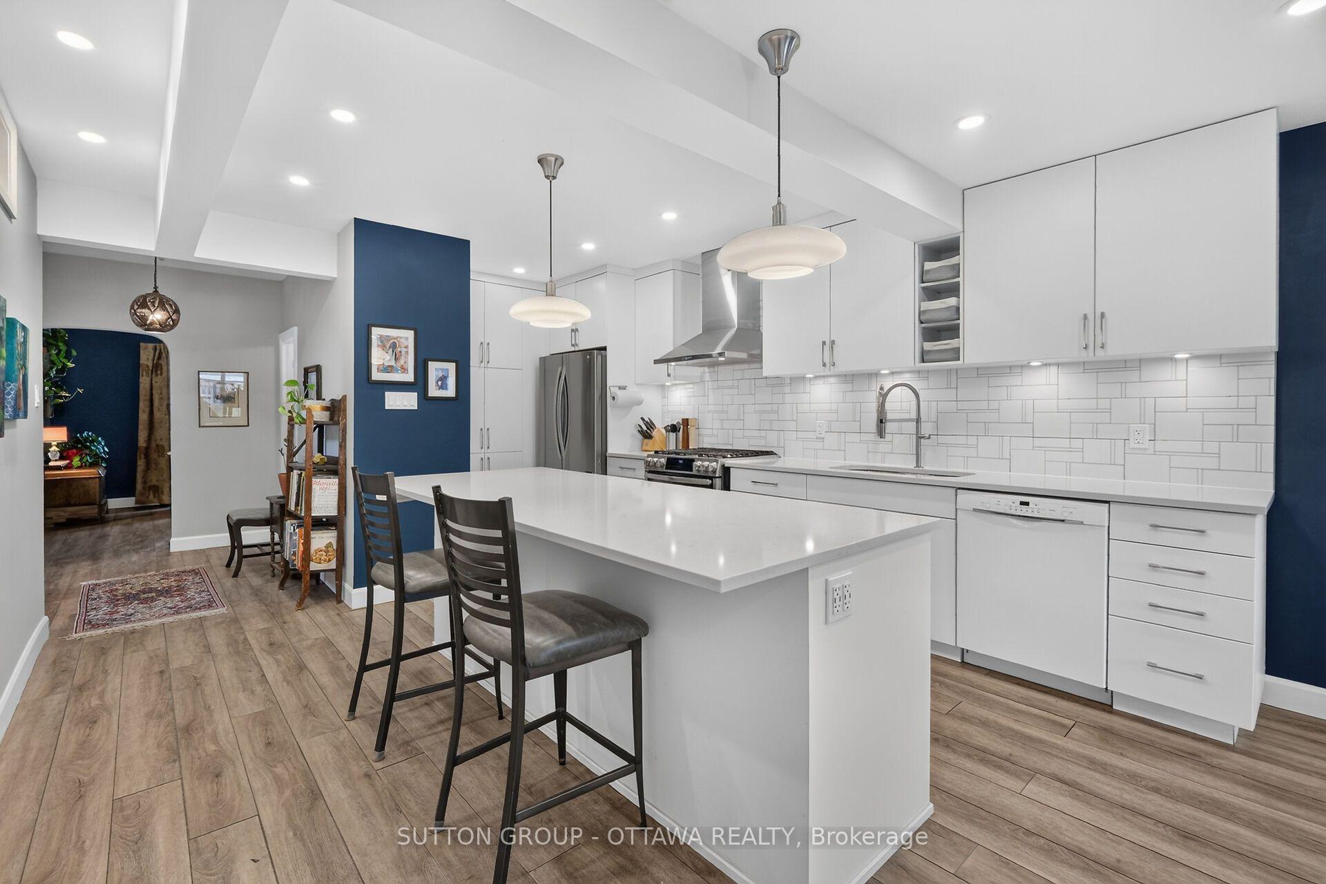 Photo 13 of 73 Young Street, Ottawa, West Centre Town — HOMEH
