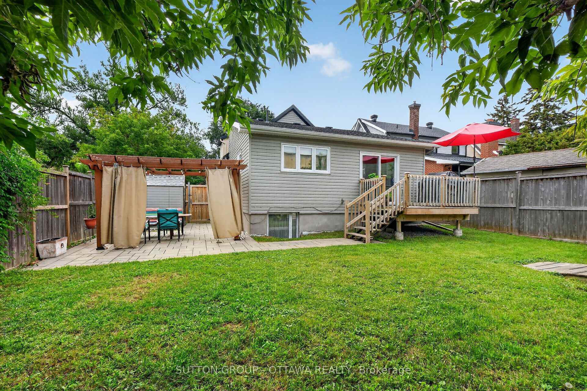 Photo 43 of 73 Young Street, Ottawa, West Centre Town — HOMEH