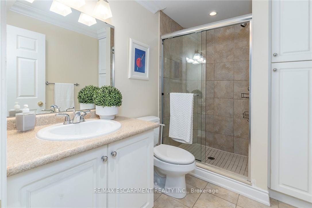 Photo 28 of 151 Moore Crescent, Hamilton, Ancaster — HOMEH