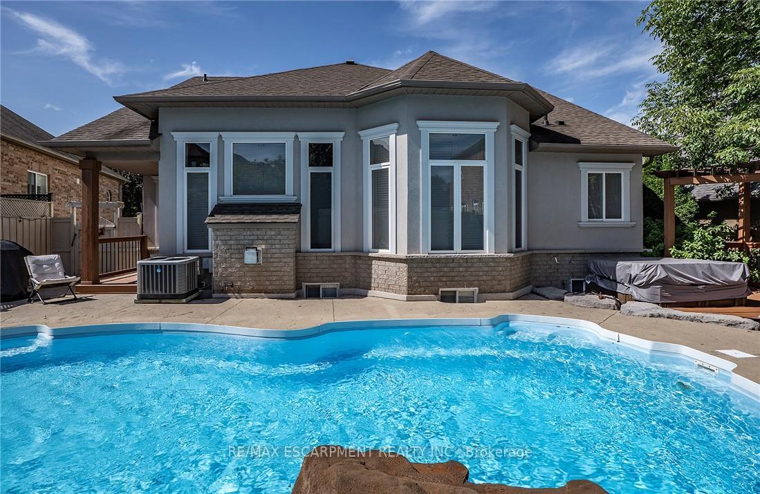 Photo 30 of 151 Moore Crescent, Hamilton, Ancaster — HOMEH
