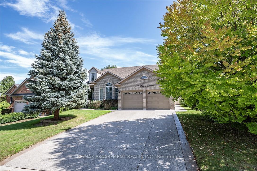 Photo 40 of 151 Moore Crescent, Hamilton, Ancaster — HOMEH