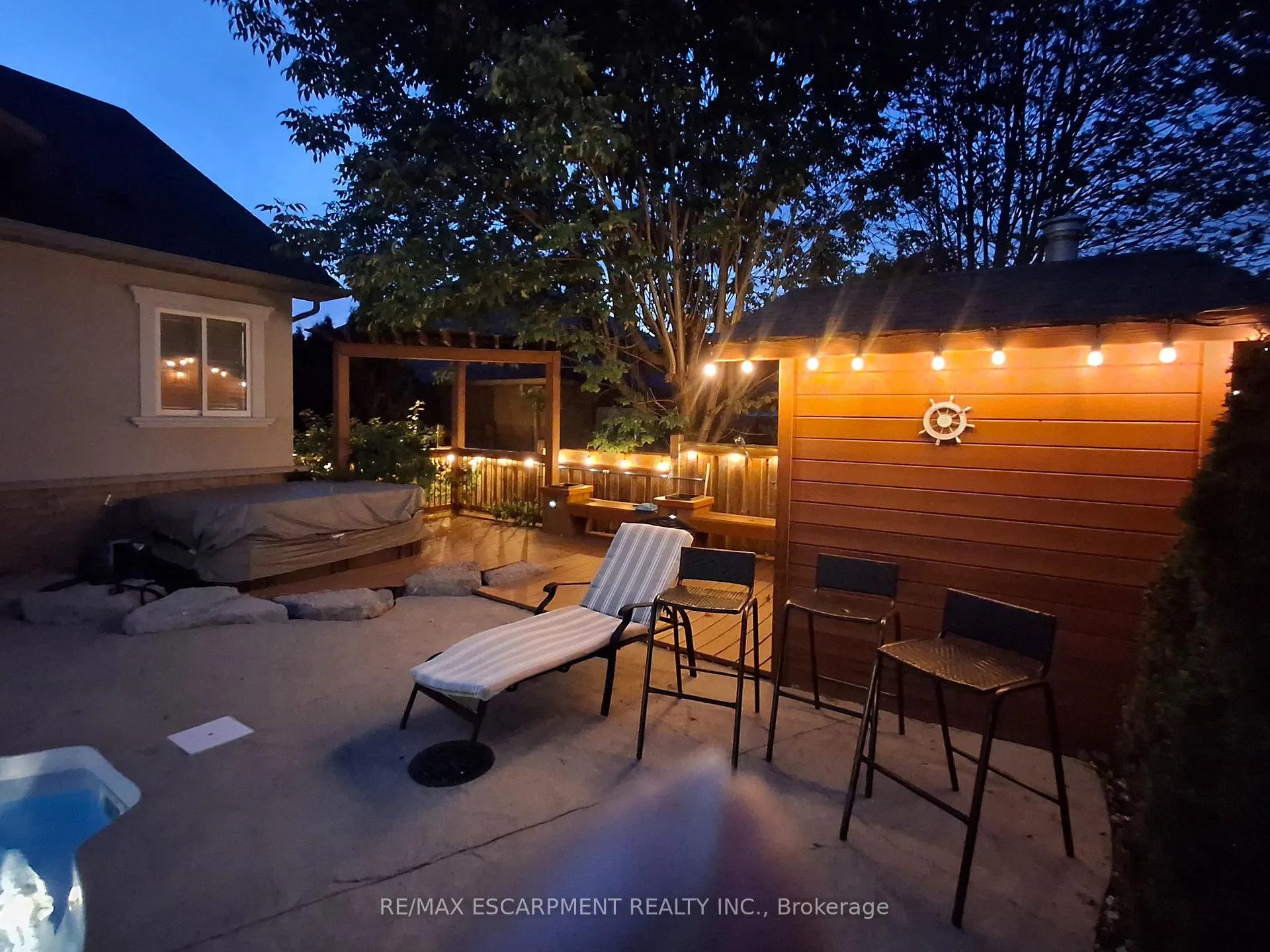 Photo 35 of 151 Moore Crescent, Hamilton, Ancaster — HOMEH