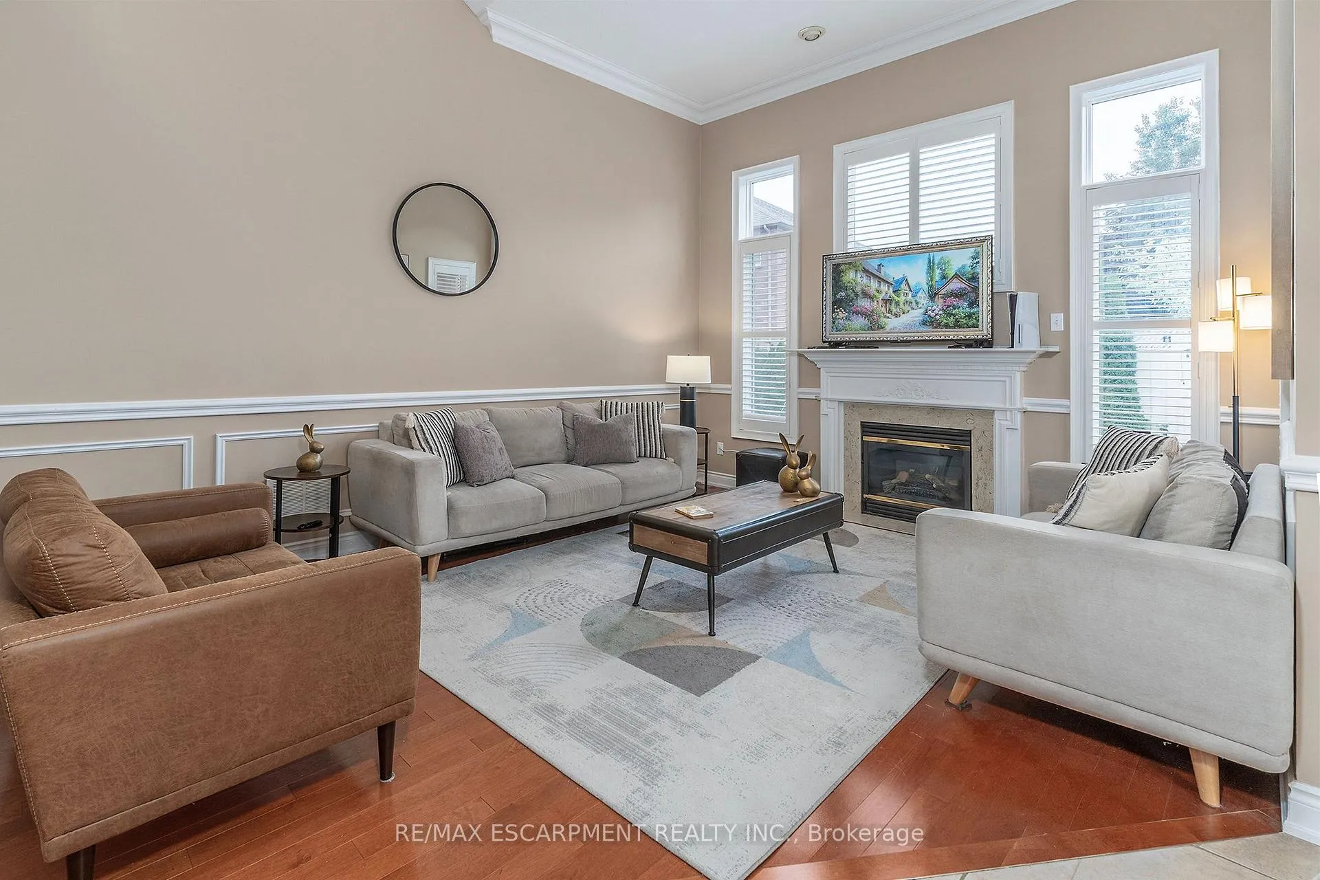 Photo 10 of 151 Moore Crescent, Hamilton, Ancaster — HOMEH