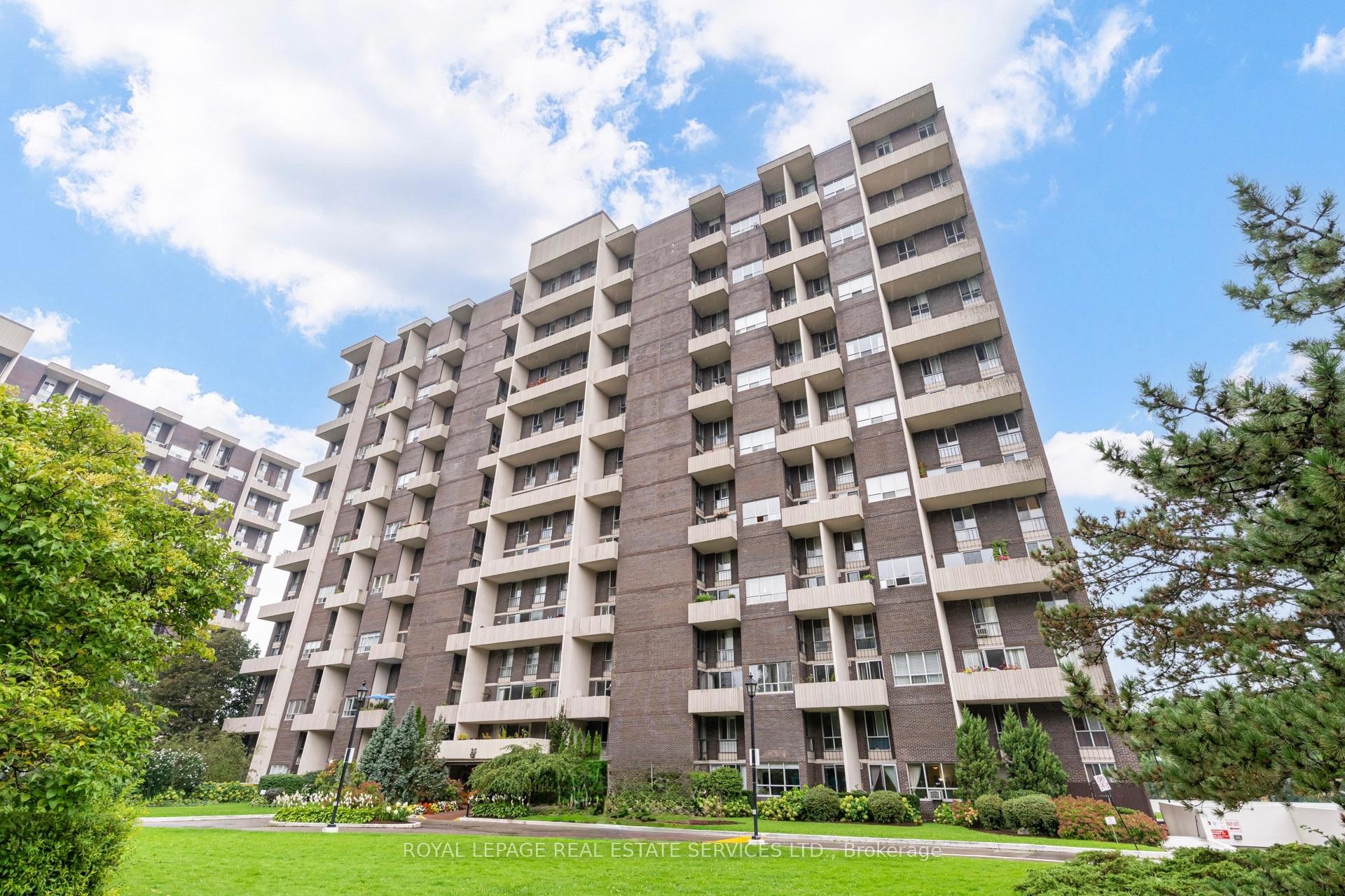 Photo 1 of Unit 406, 35 Ormskirk Avenue, Toronto, High Park-Swansea — HOMEH