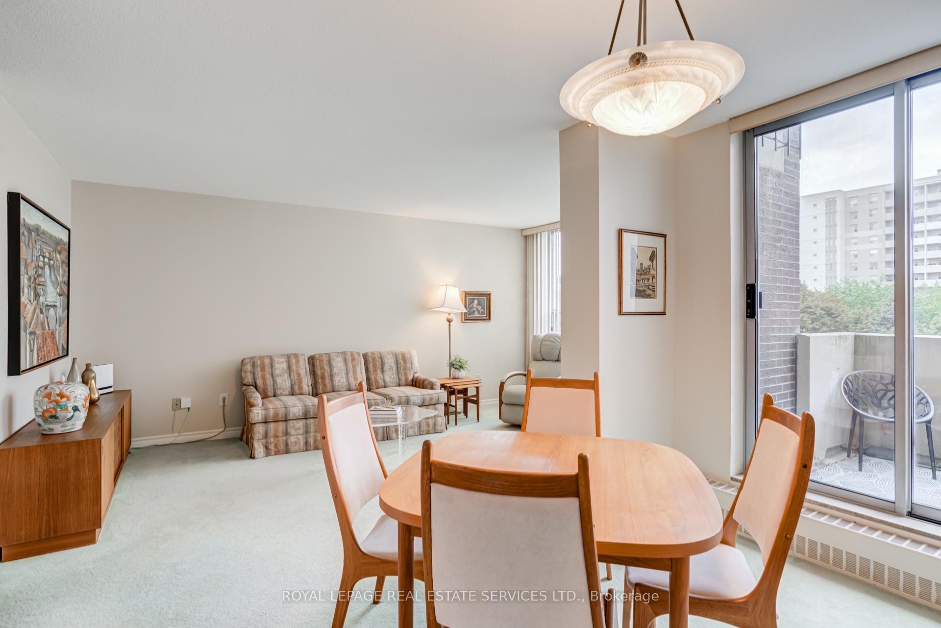 Photo 5 of Unit 406, 35 Ormskirk Avenue, Toronto, High Park-Swansea — HOMEH