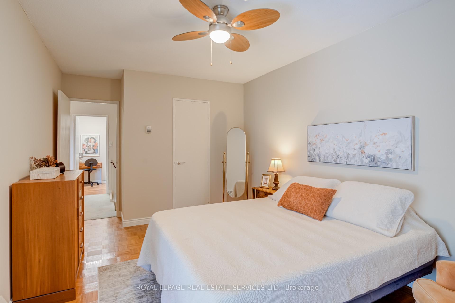 Photo 11 of Unit 406, 35 Ormskirk Avenue, Toronto, High Park-Swansea — HOMEH