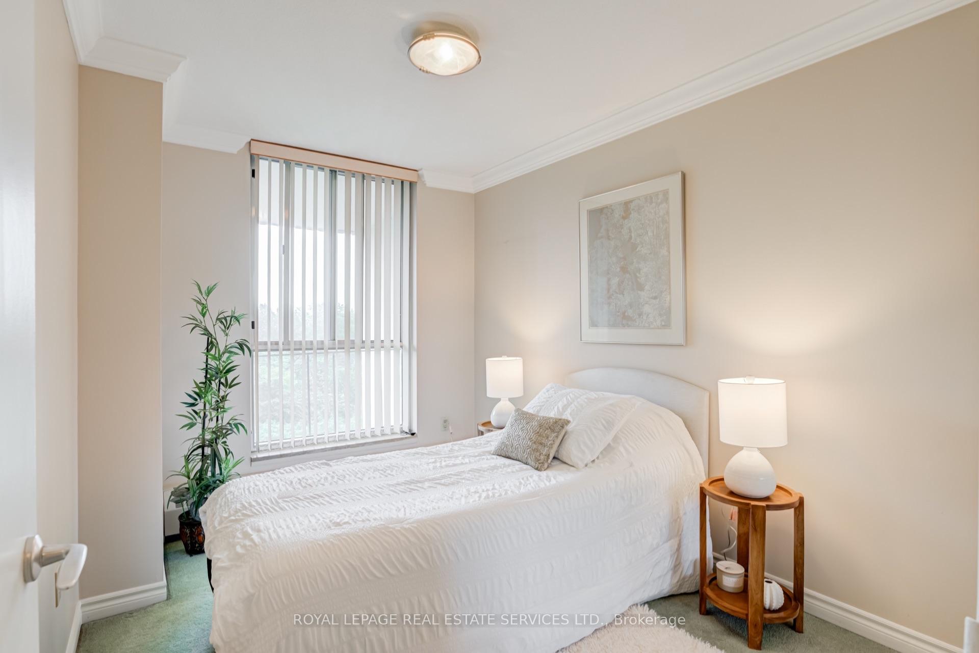 Photo 12 of Unit 406, 35 Ormskirk Avenue, Toronto, High Park-Swansea — HOMEH