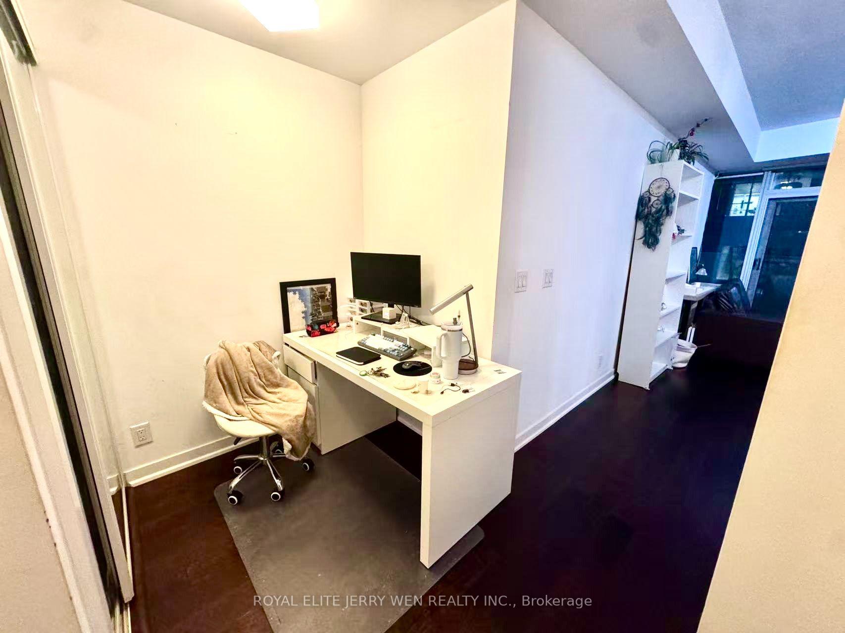 Photo 6 of Unit 1710, 14 York Street, Toronto, Waterfront Communities — HOMEH