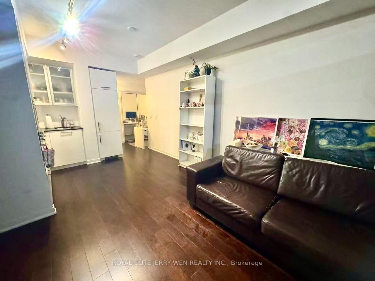 Photo 8 of Unit 1710, 14 York Street, Toronto, Waterfront Communities — HOMEH