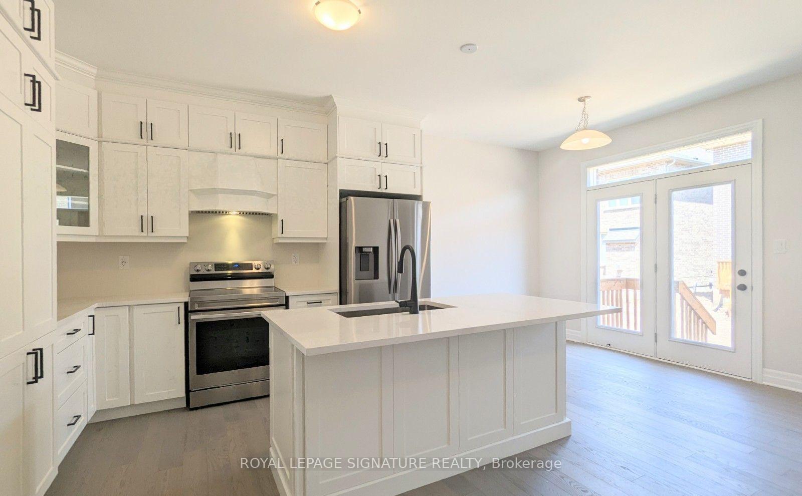 Photo 3 of 1225 Manitou Way, Milton, Bowes — HOMEH
