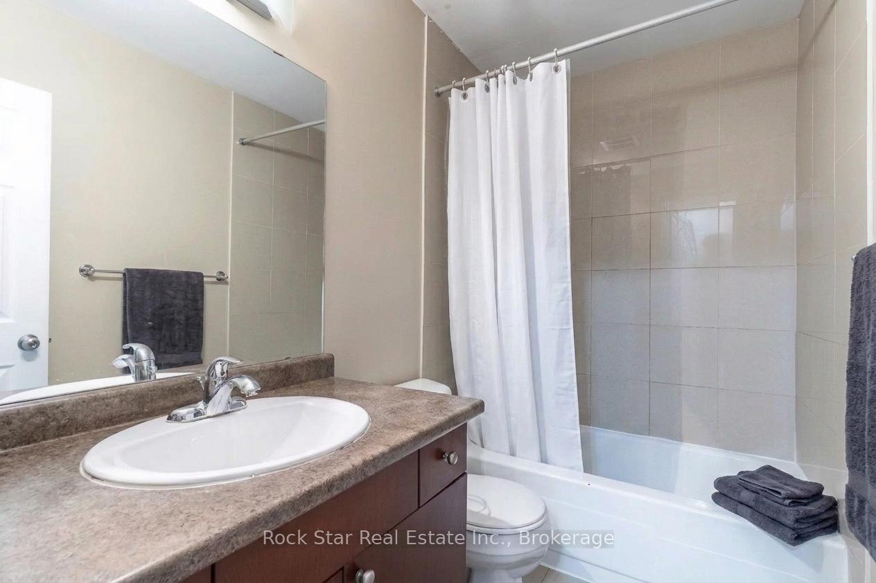 Photo 8 of 50 Irwin Street, London, North K — HOMEH