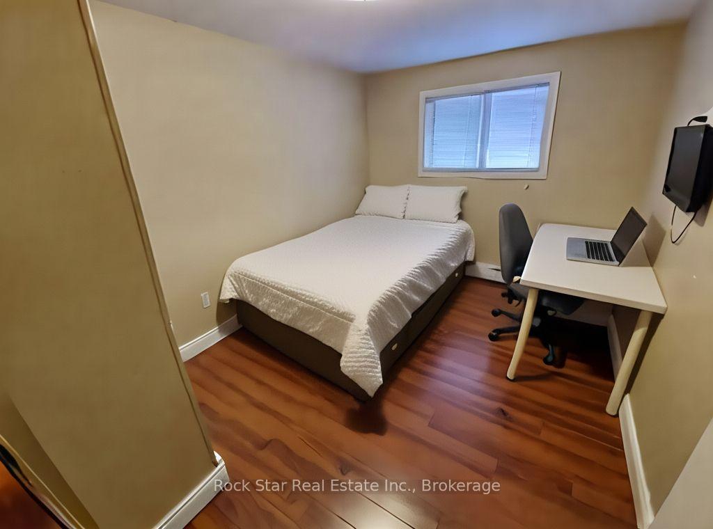 Photo 15 of 50 Irwin Street, London, North K — HOMEH
