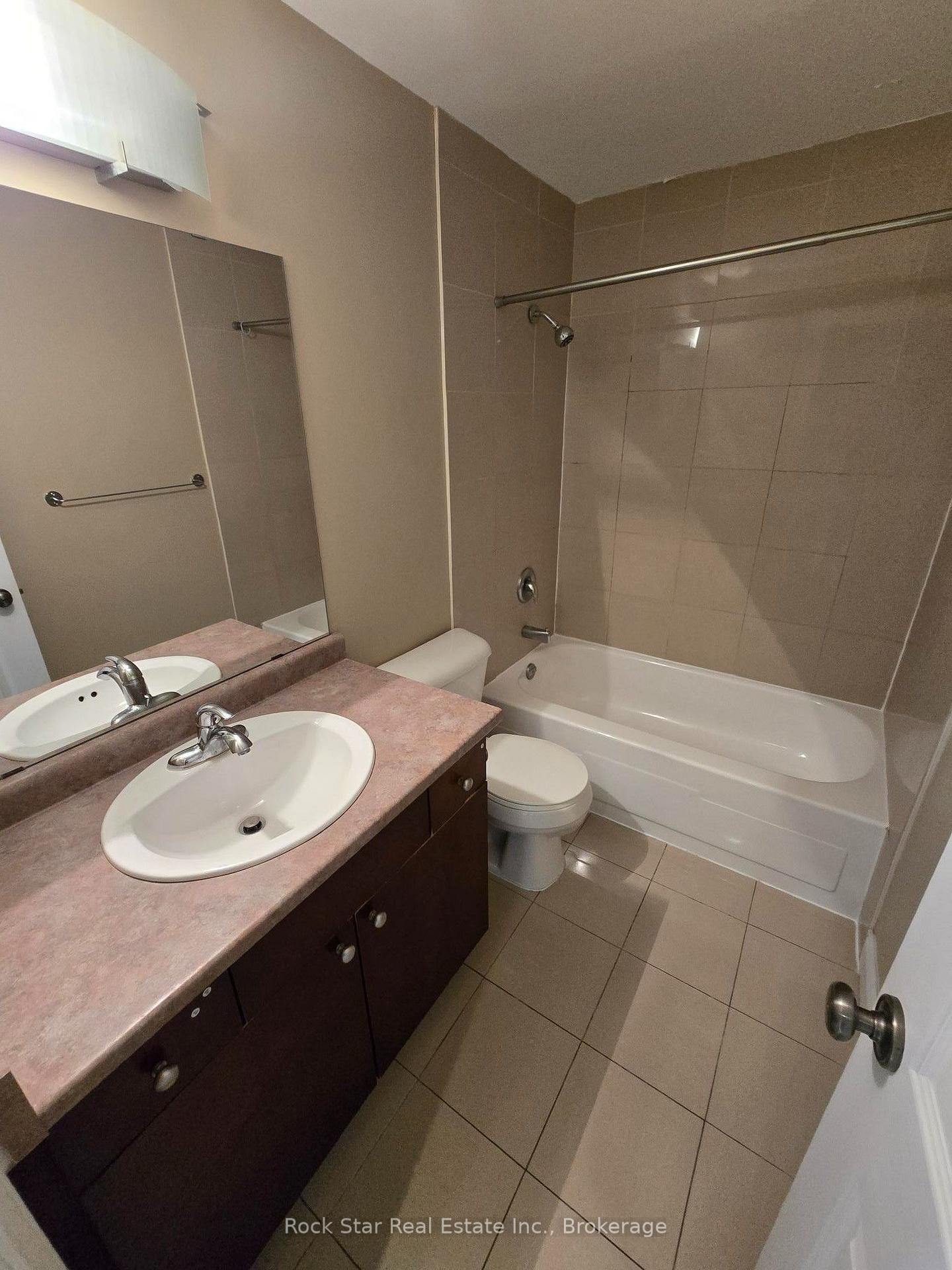 Photo 17 of 50 Irwin Street, London, North K — HOMEH