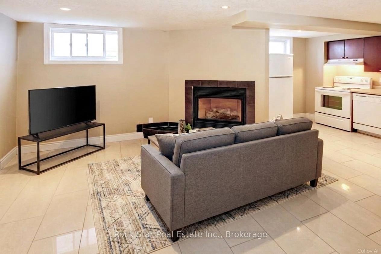 Photo 20 of 50 Irwin Street, London, North K — HOMEH
