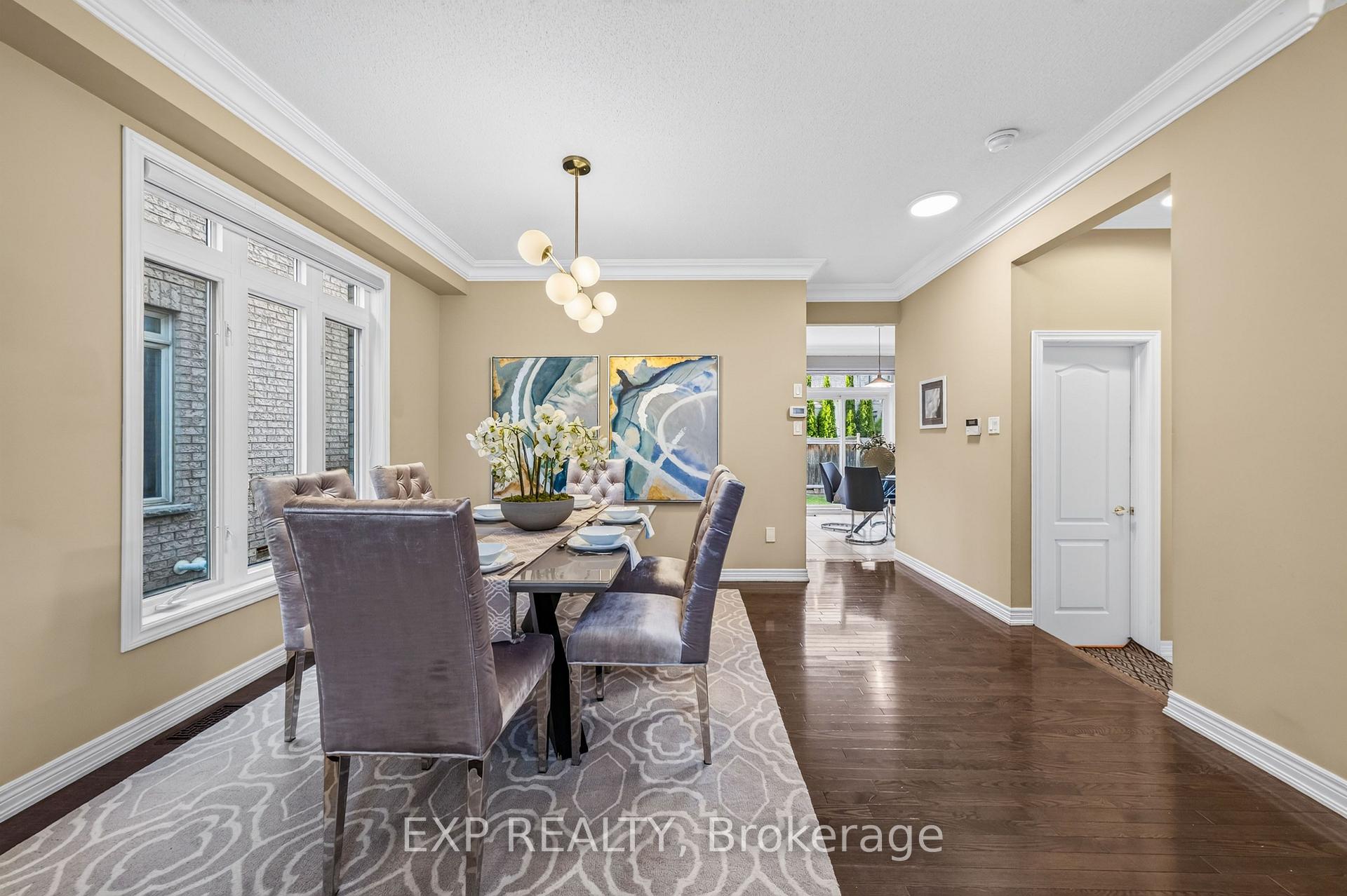 Photo 5 of 456 Summeridge Drive, Vaughan, Patterson — HOMEH
