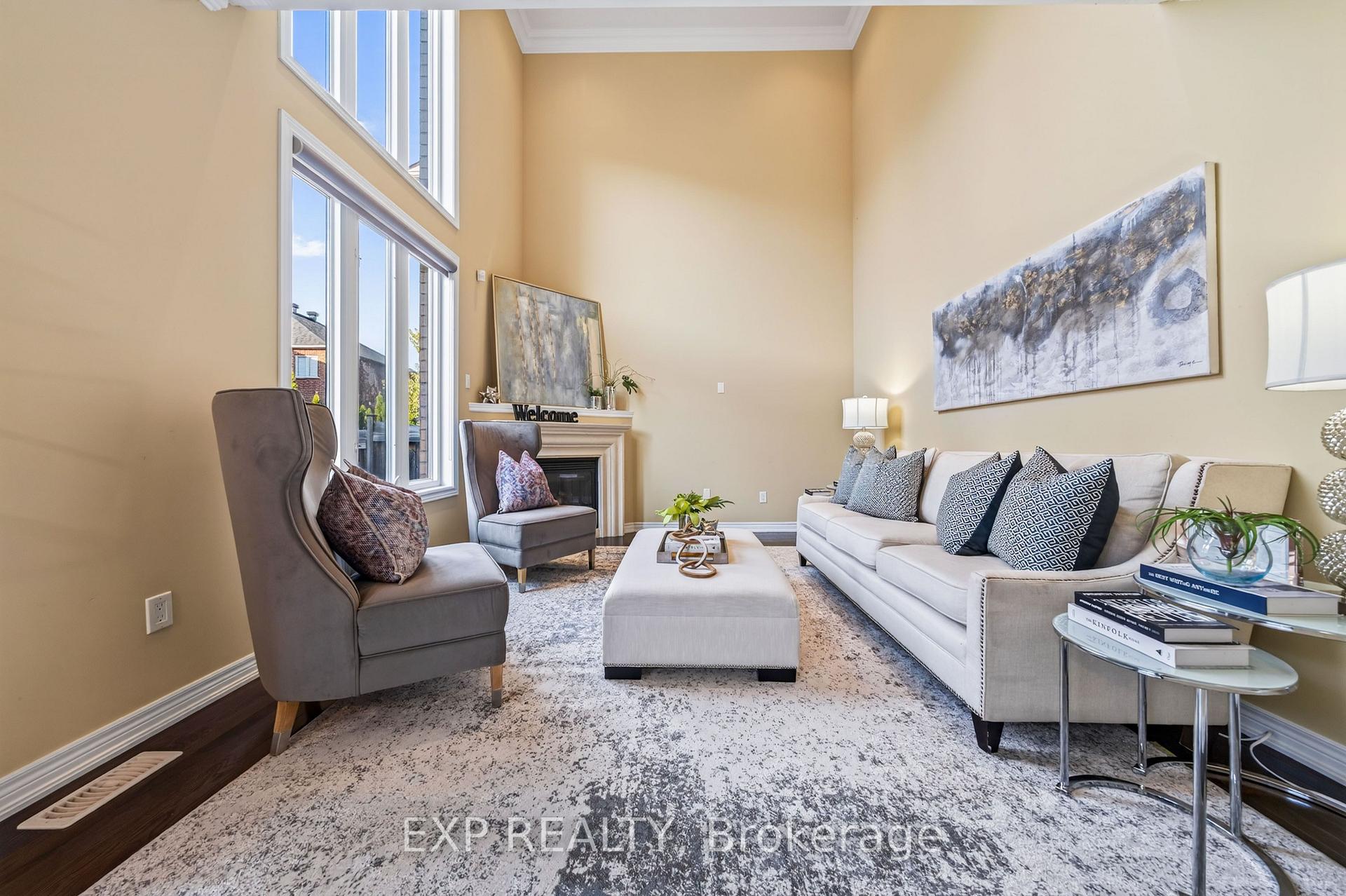 Photo 14 of 456 Summeridge Drive, Vaughan, Patterson — HOMEH