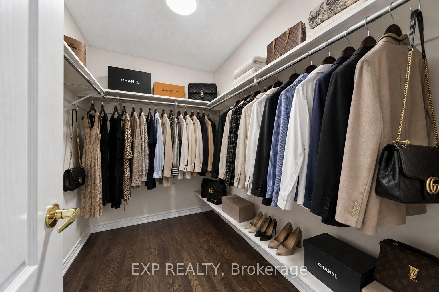 Photo 24 of 456 Summeridge Drive, Vaughan, Patterson — HOMEH