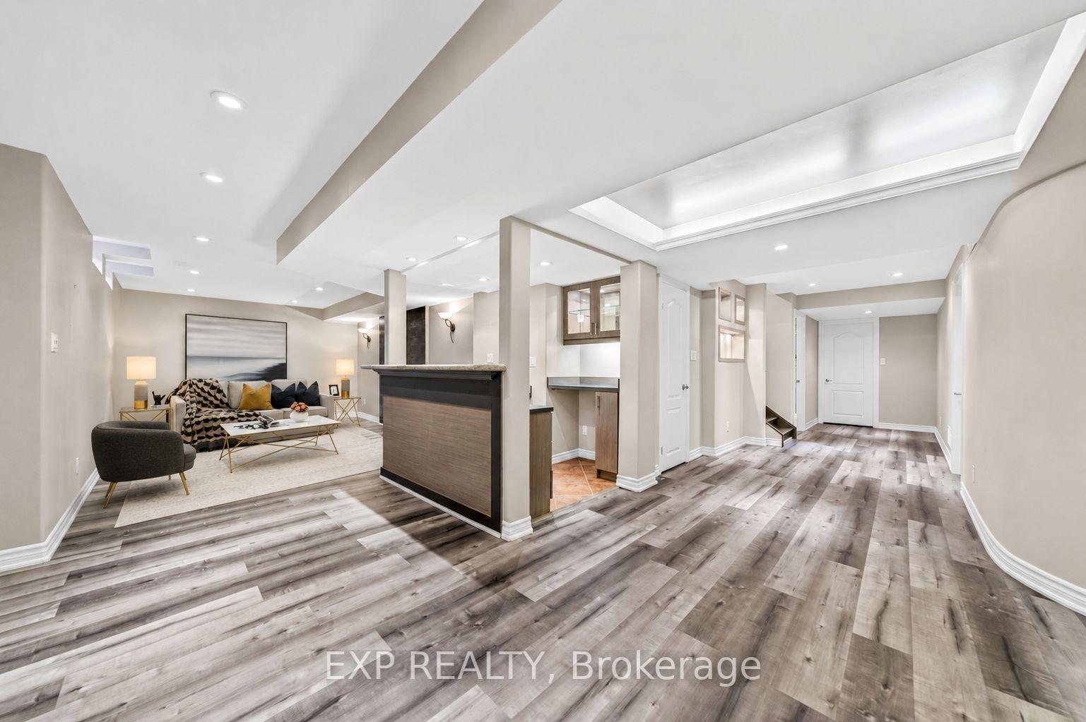 Photo 36 of 456 Summeridge Drive, Vaughan, Patterson — HOMEH