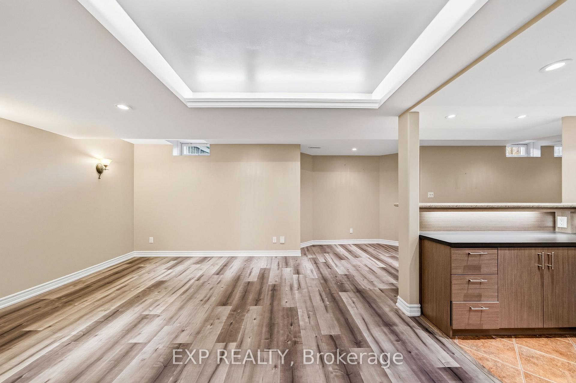Photo 37 of 456 Summeridge Drive, Vaughan, Patterson — HOMEH