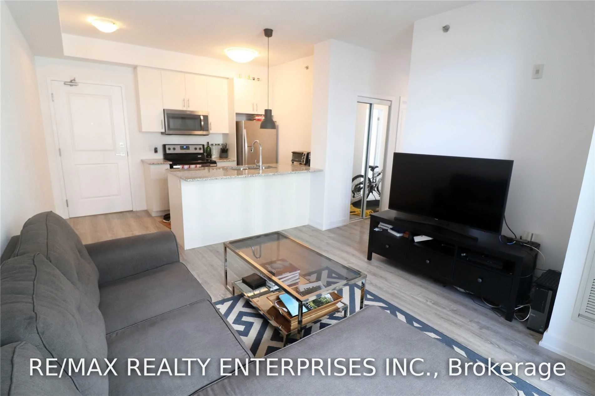 Photo 8 of Unit 203, 2486 Old Bronte Road, Oakville, Westmount — HOMEH