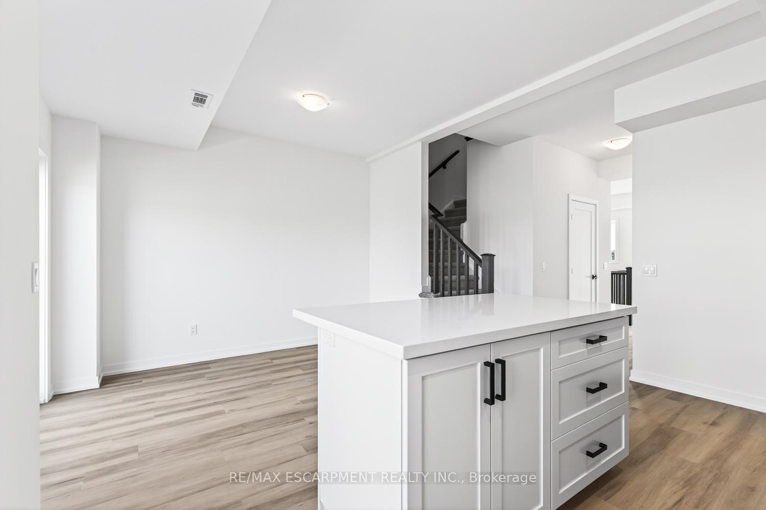 Photo 20 of Unit 36, 70 Kenesky Drive, Hamilton, Waterdown — HOMEH