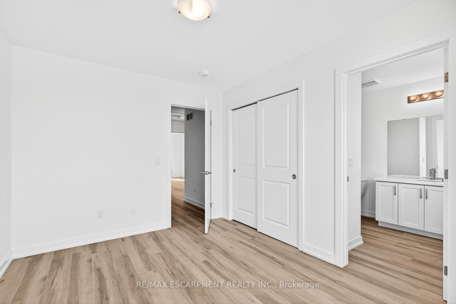 Photo 30 of Unit 36, 70 Kenesky Drive, Hamilton, Waterdown — HOMEH