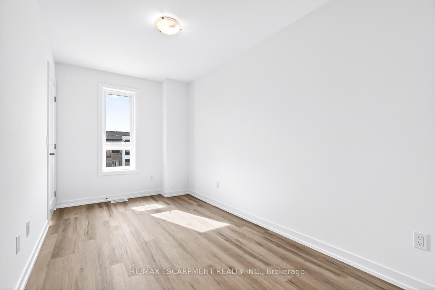 Photo 38 of Unit 36, 70 Kenesky Drive, Hamilton, Waterdown — HOMEH