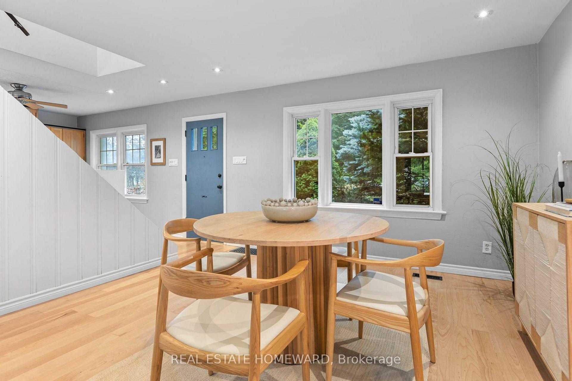 Photo 14 of 9 Dromore Crescent, North York, Newtonbrook West — HOMEH
