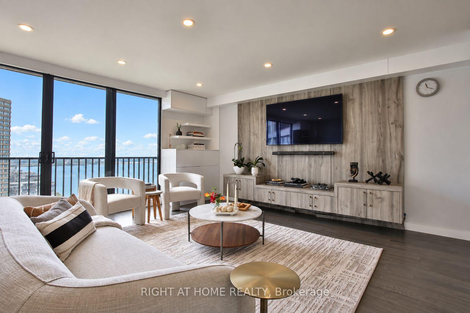 Photo 25 of Unit 2606, 33 Harbour Square, Toronto, Waterfront Communities — HOMEH