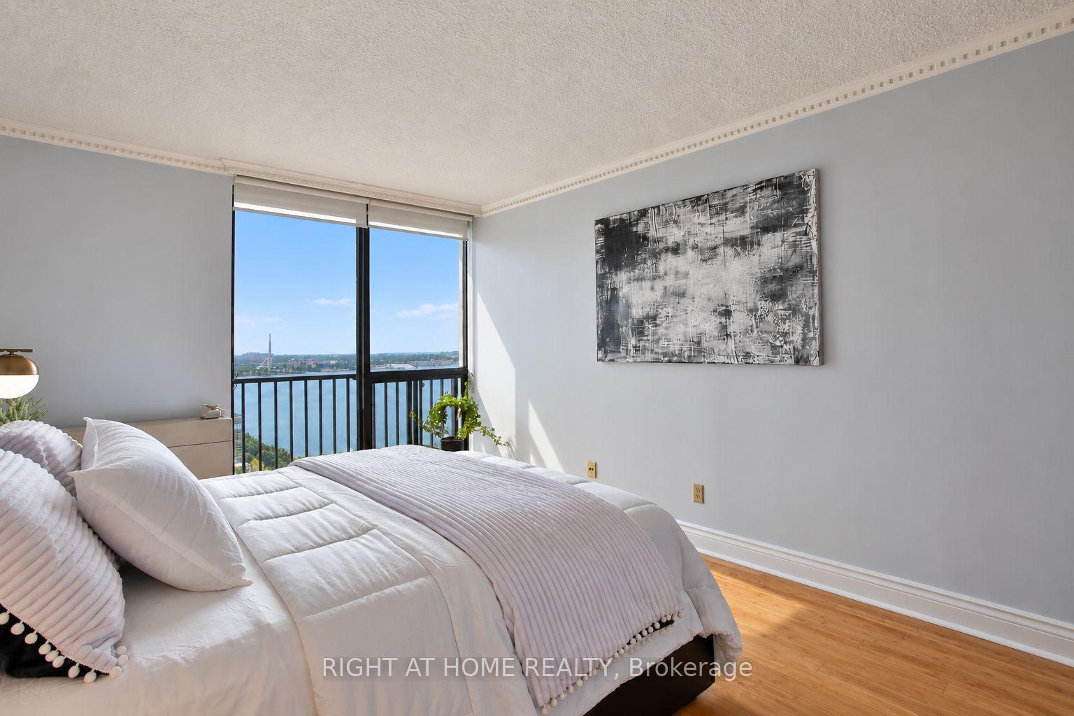 Photo 68 of Unit 2606, 33 Harbour Square, Toronto, Waterfront Communities — HOMEH