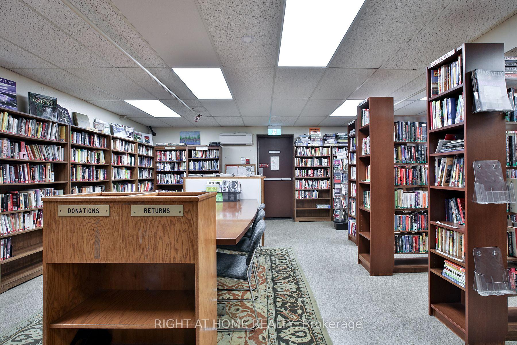 Photo 82 of Unit 2606, 33 Harbour Square, Toronto, Waterfront Communities — HOMEH