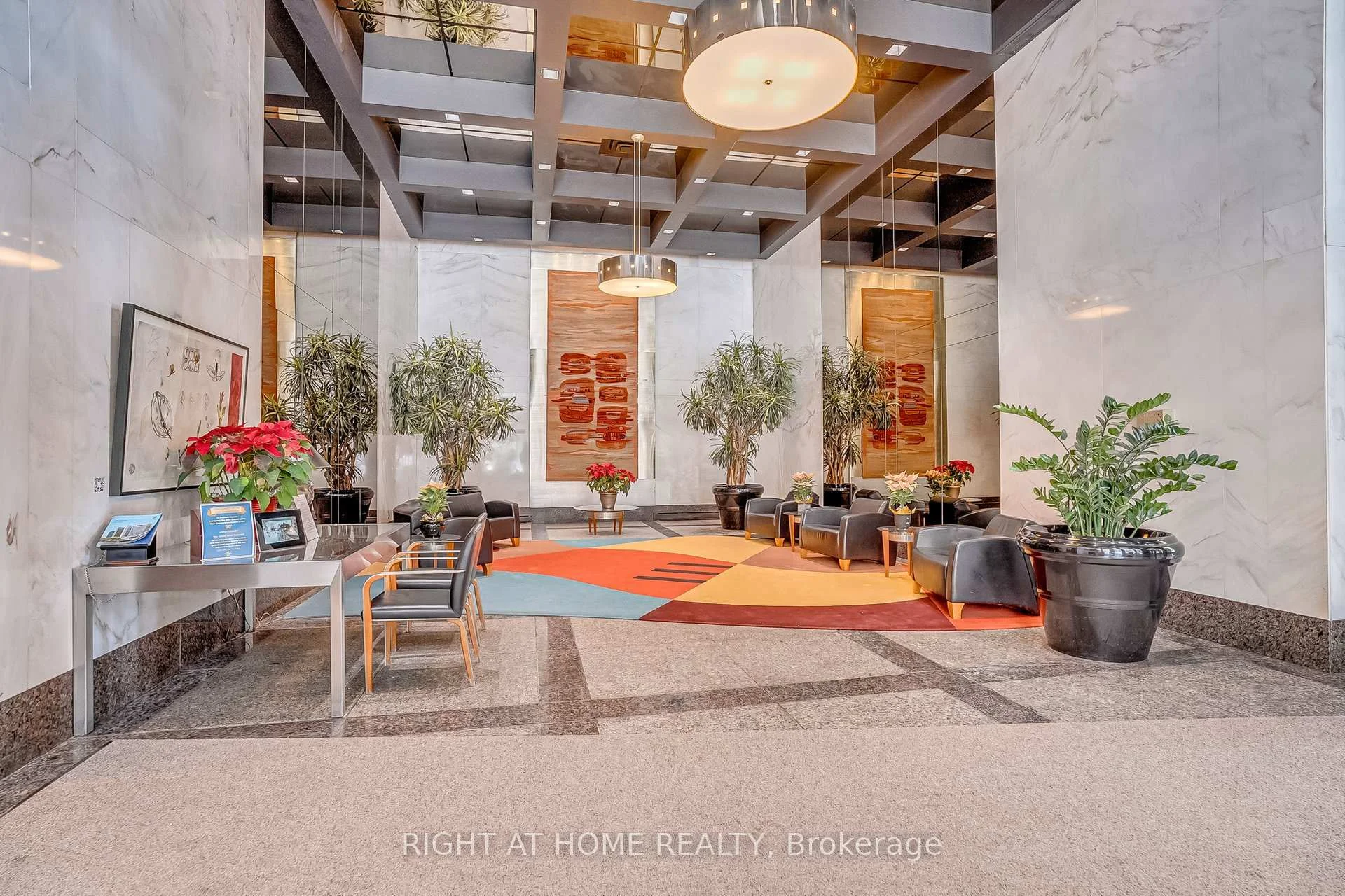 Photo 5 of Unit 2606, 33 Harbour Square, Toronto, Waterfront Communities — HOMEH