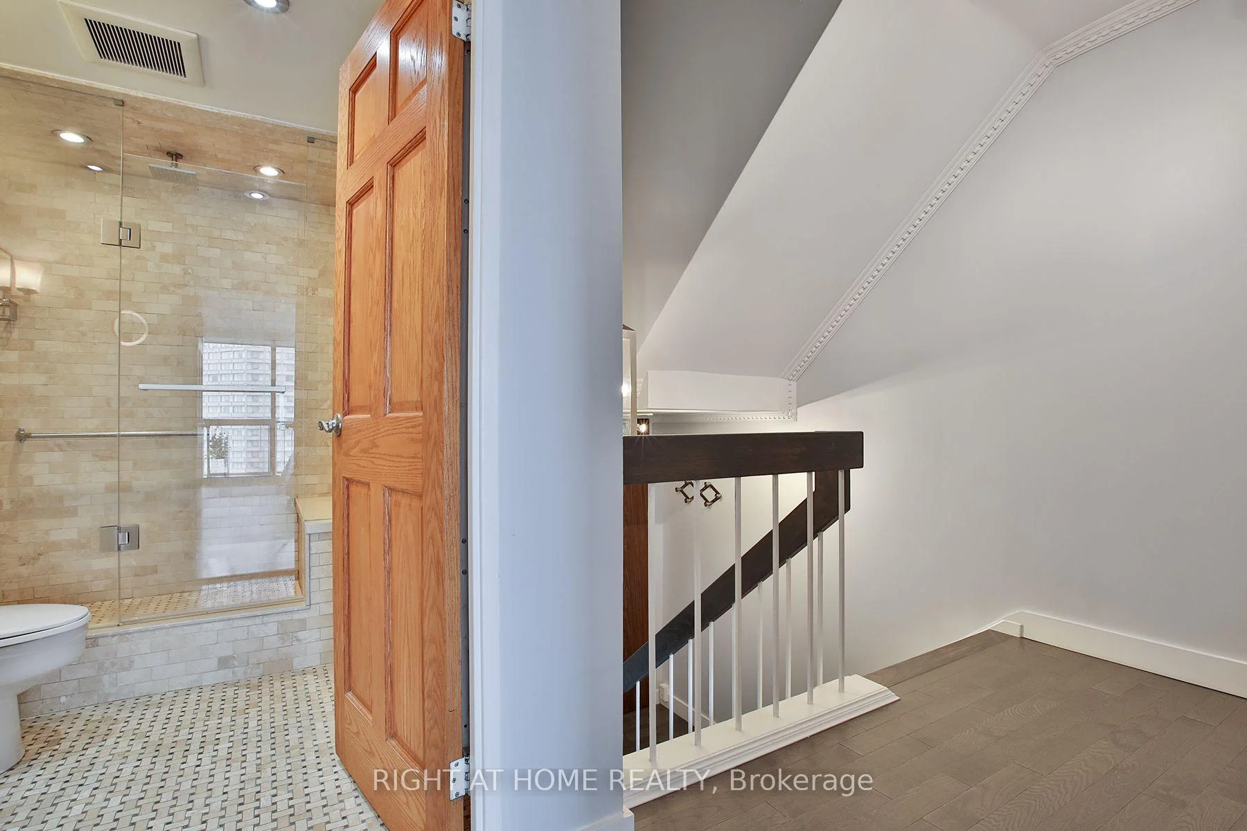 Photo 57 of Unit 2606, 33 Harbour Square, Toronto, Waterfront Communities — HOMEH
