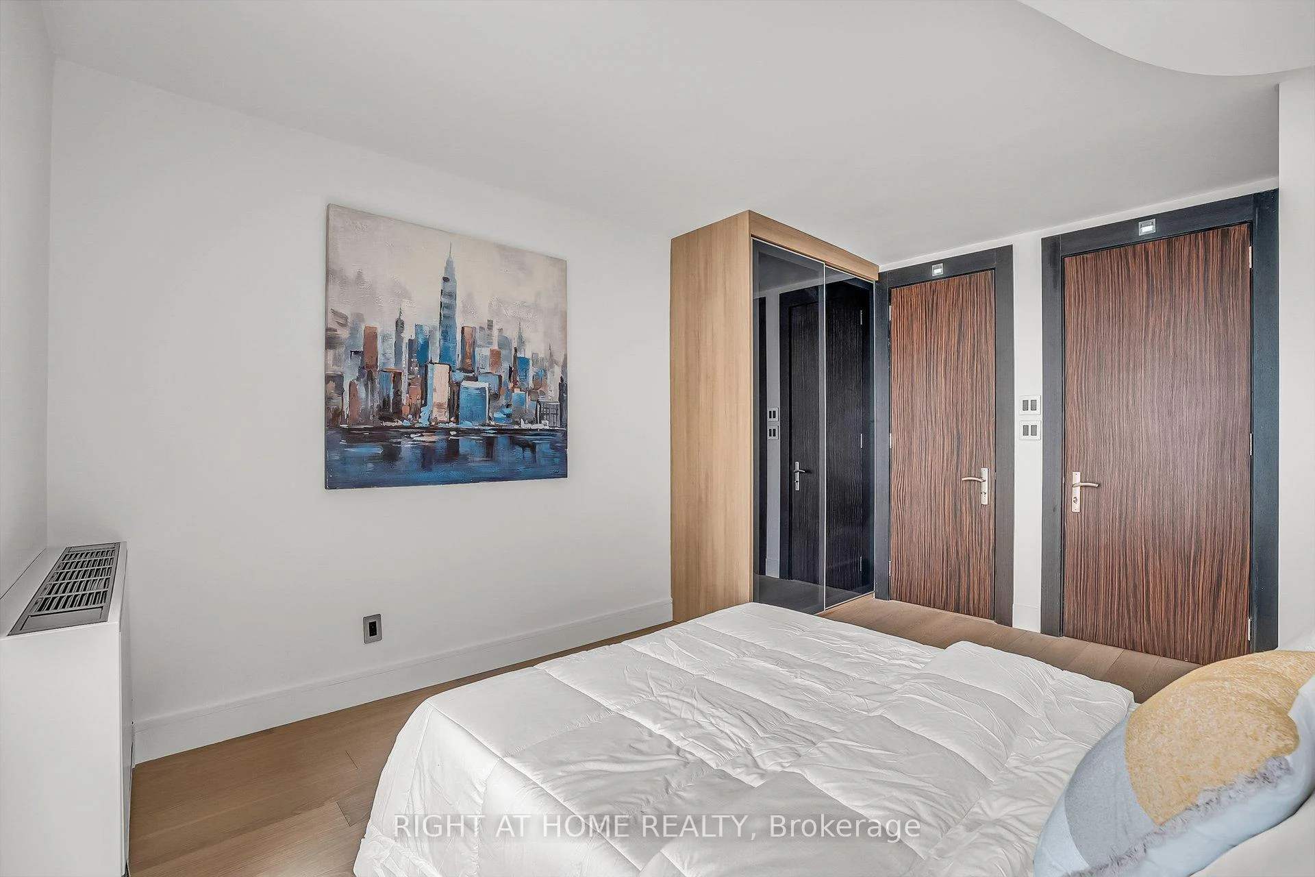 Photo 59 of Unit 2606, 33 Harbour Square, Toronto, Waterfront Communities — HOMEH