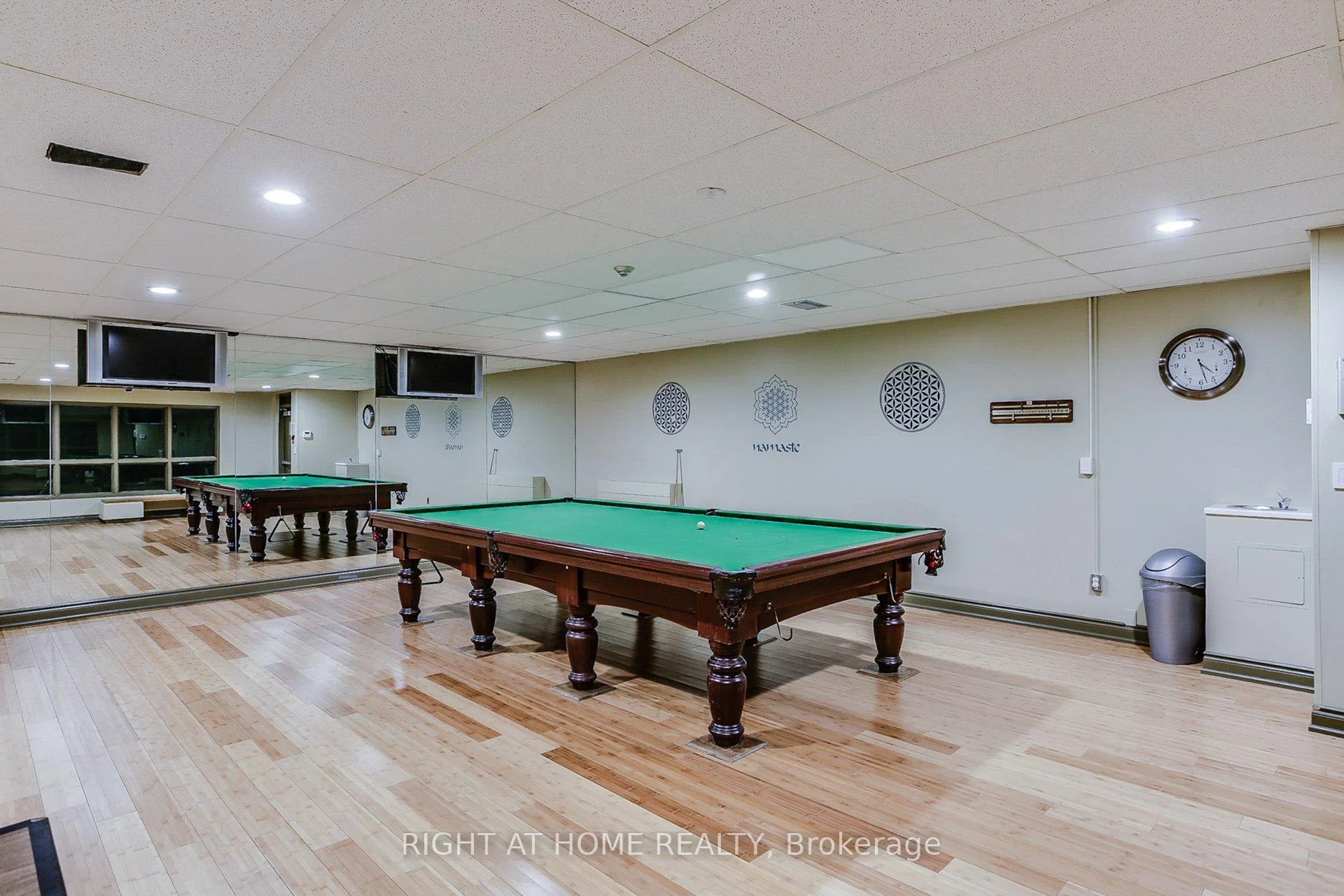 Photo 77 of Unit 2606, 33 Harbour Square, Toronto, Waterfront Communities — HOMEH