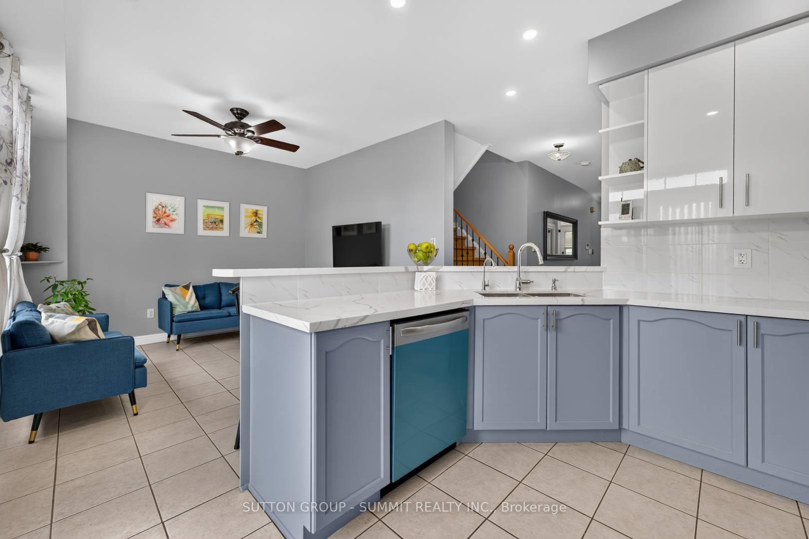 Photo 17 of 187 Kirkvalley Crescent, Aurora, Bayview Wellington — HOMEH