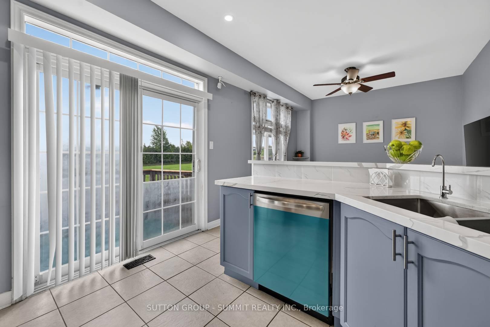 Photo 18 of 187 Kirkvalley Crescent, Aurora, Bayview Wellington — HOMEH