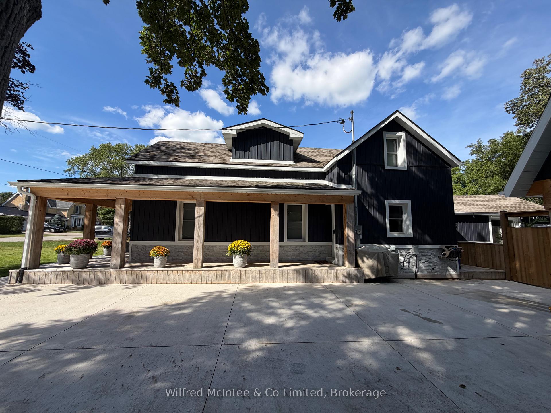 Photo 7 of 309 Alma Street, Brockton — HOMEH