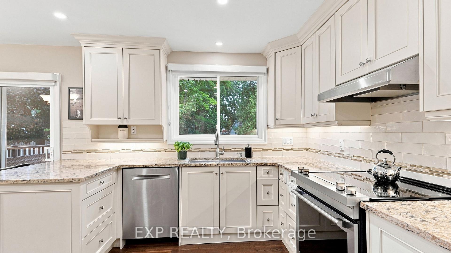 Photo 19 of 73 Westgate Park Drive, St. Catharines, Lakeshore — HOMEH