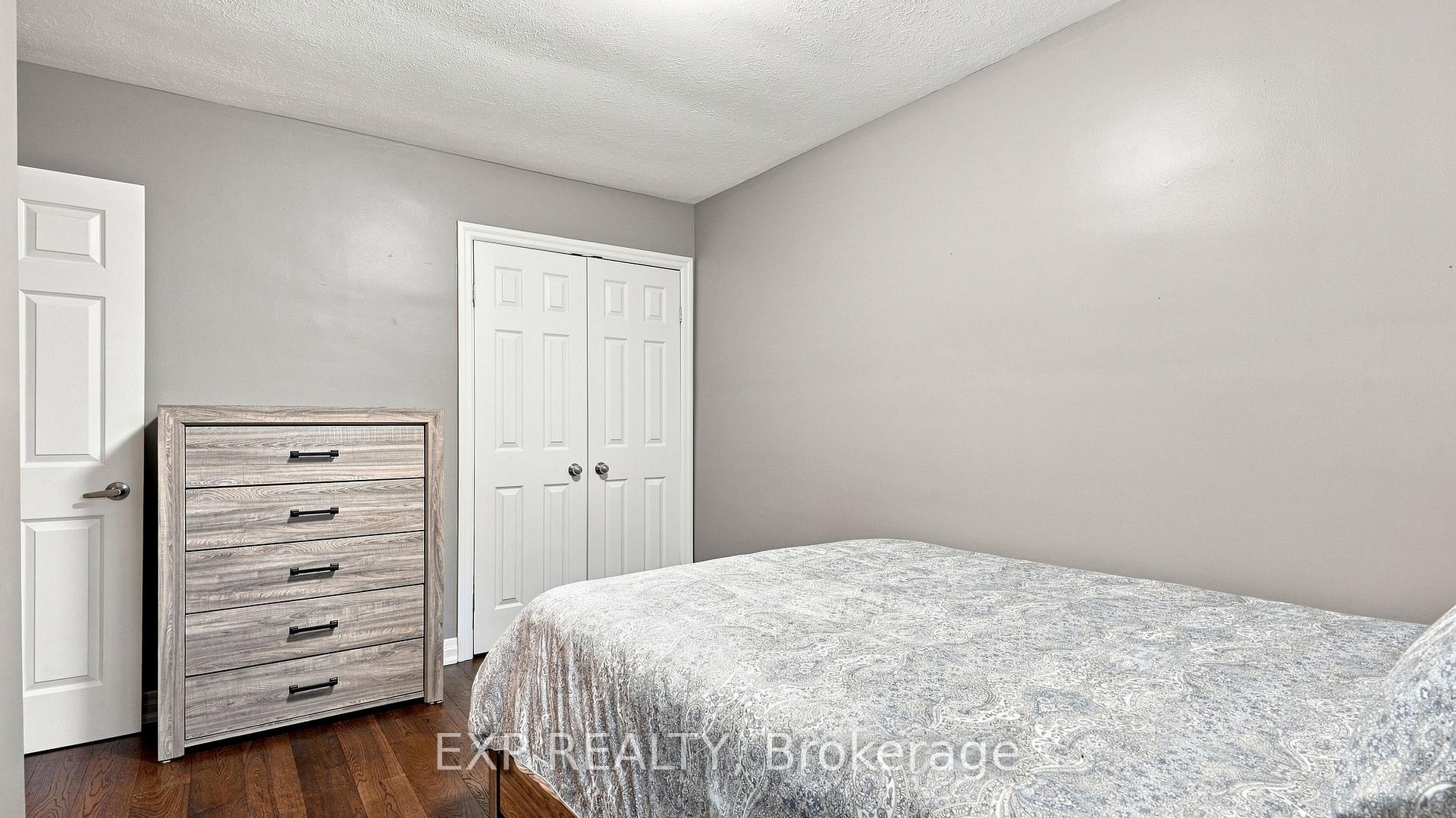Photo 25 of 73 Westgate Park Drive, St. Catharines, Lakeshore — HOMEH