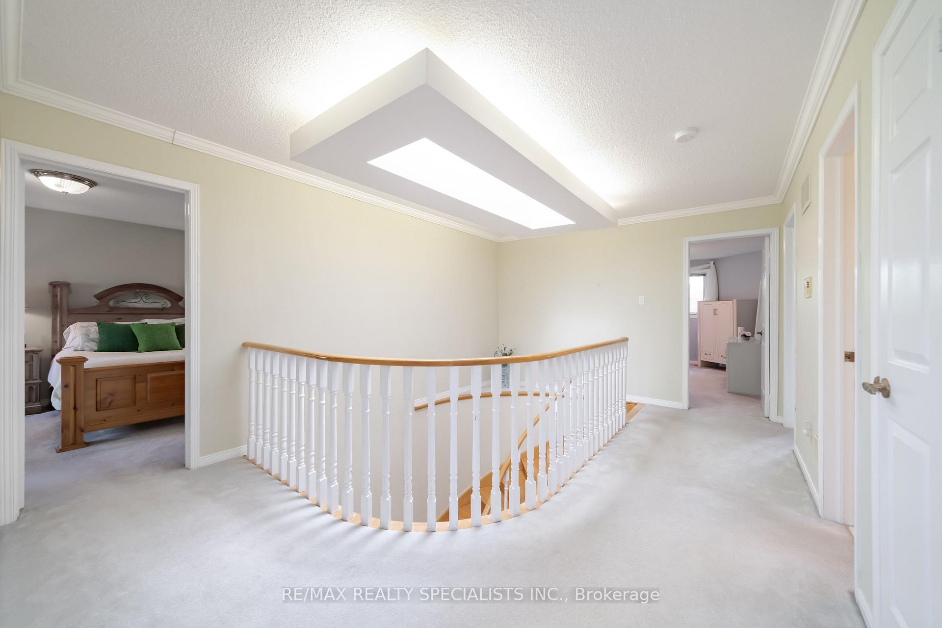 Photo 18 of 1311 Greenridge Circle, Oakville, Glen Abbey — HOMEH