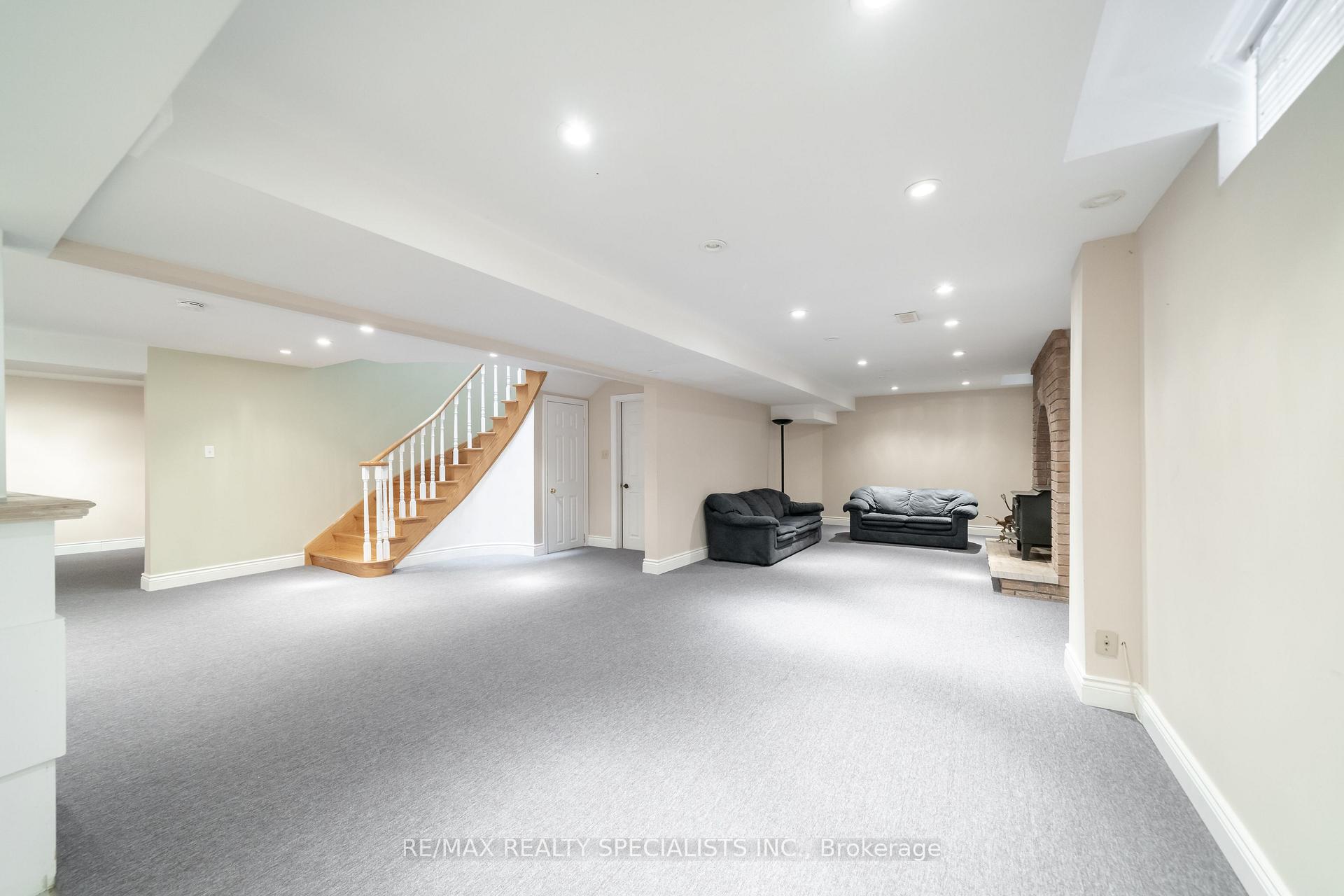 Photo 28 of 1311 Greenridge Circle, Oakville, Glen Abbey — HOMEH