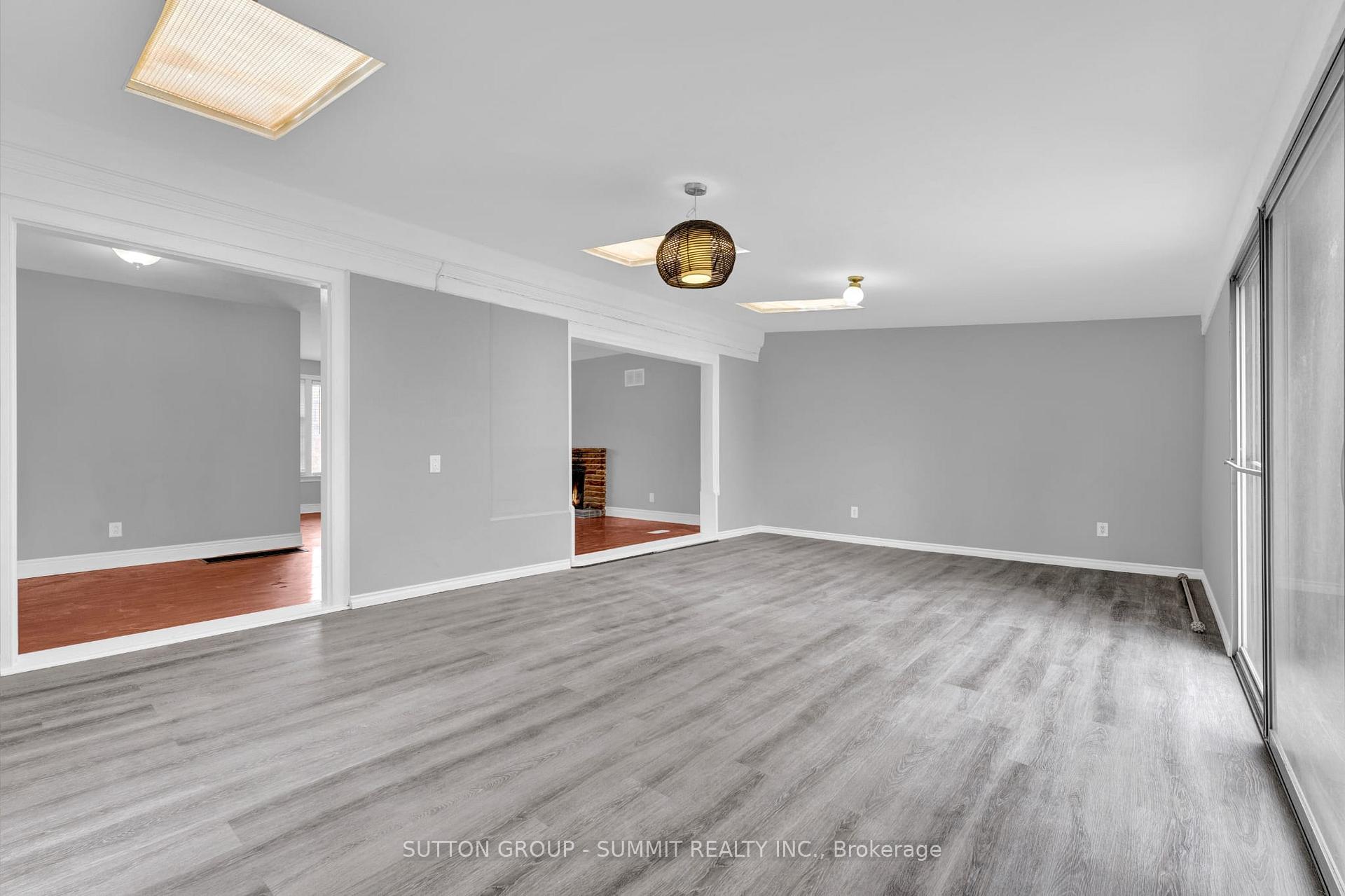 Photo 6 of 17 Ben Machree Drive, Mississauga, Port Credit — HOMEH