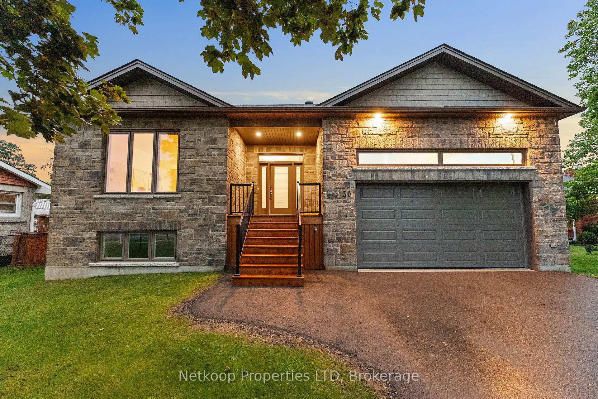 Photo of 30 Lakeview Drive
