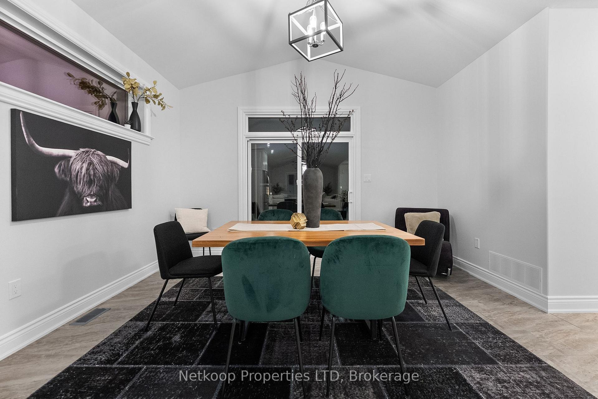 Photo 12 of 30 Lakeview Drive, South Dundas, Iroquois — HOMEH