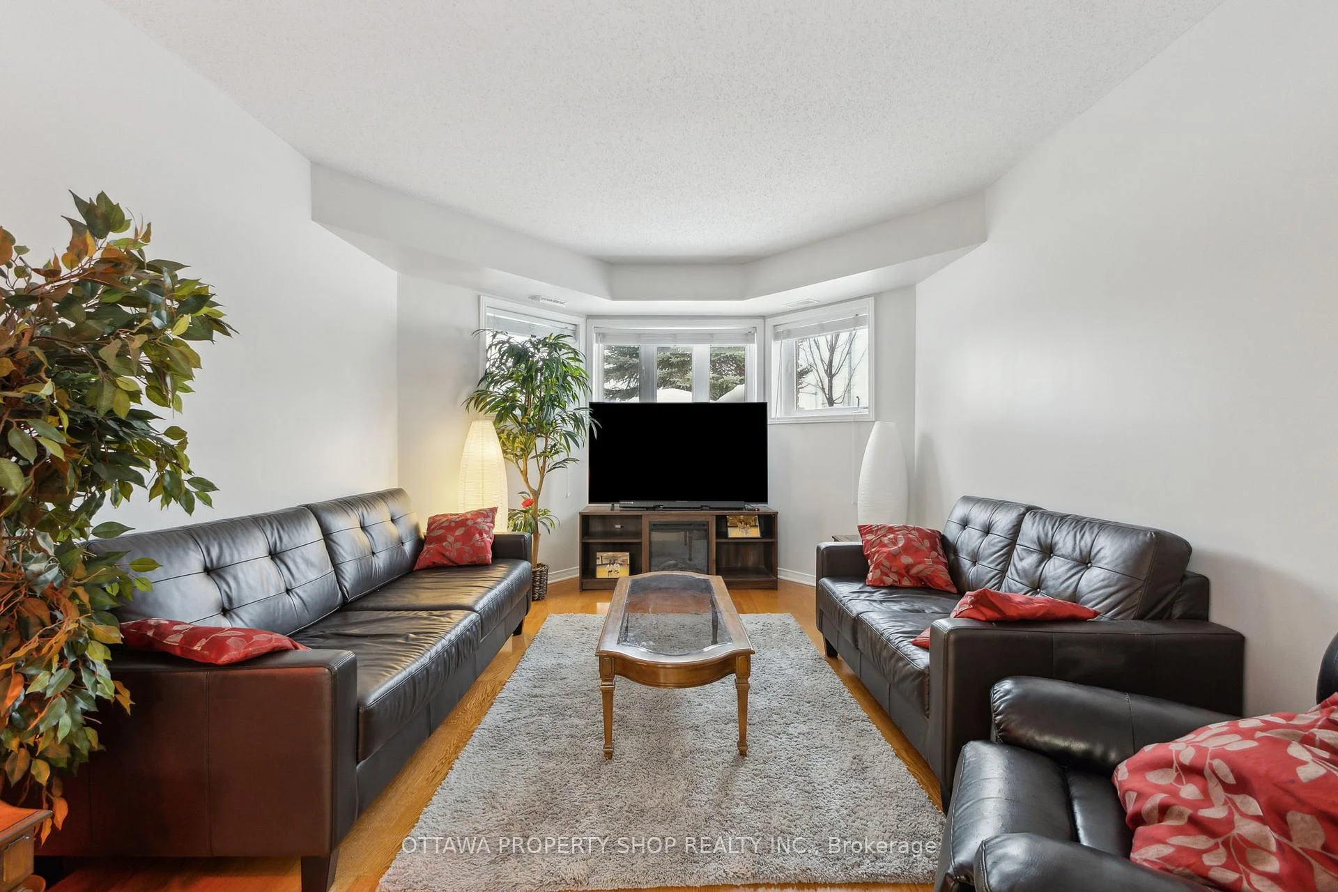 Photo 15 of Unit 1, 2086 Valin Street, Ottawa, Springridge/East Village — HOMEH